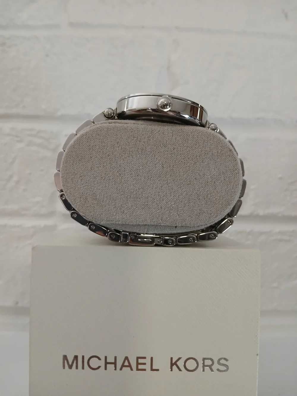Michael‎ Kors MK6658 Parker Silver Logo Crystal-Trim Watch 33mm With BOX